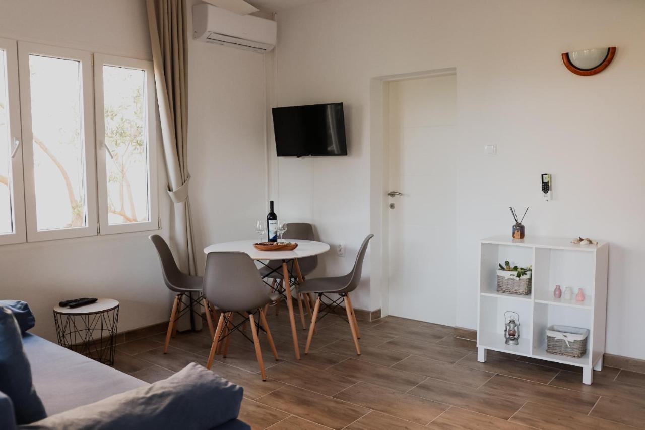 Apartments Prce 奥瑞比克 外观 照片